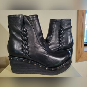 NIB A.S.98 PEERS Wedge Black Leather Ankle Boots 38